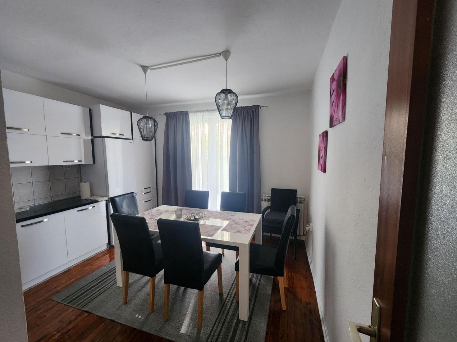 Apartman El 塞拉耶佛 外观 照片